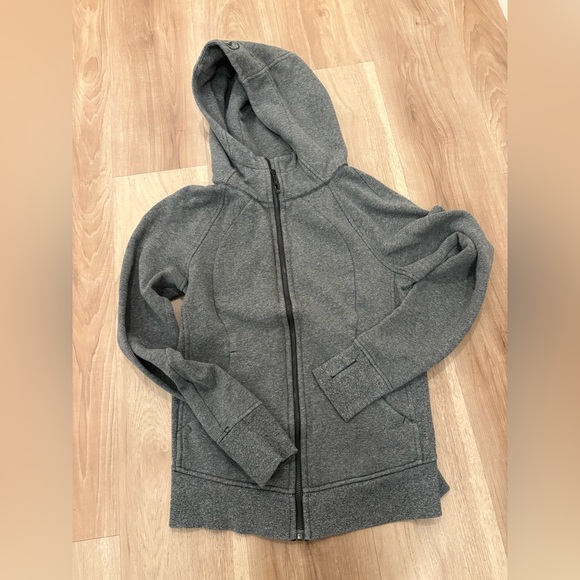 Lululemon Scuba Hoodie *Read* - Picture 5 of 10